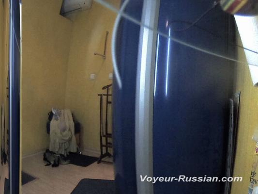 [2,71 GB] [Voyeur-Russian.com] (31 rodillos) LockerRoom (establecido el 12 de diciembre de 12) / Cámara oculta en el solarium [2012, Voyeur, SiteRip]