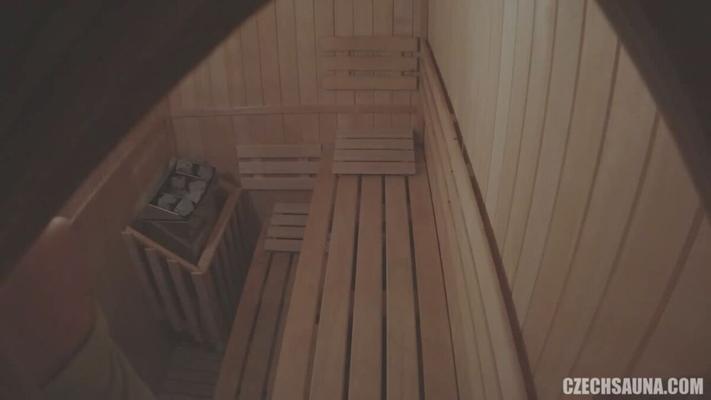 [107 Mo] [CzechSauna.com] SAUNA tchèque 29 (21-12-2014) [2014, Voyeur, Amateur, HDRip, 720p]