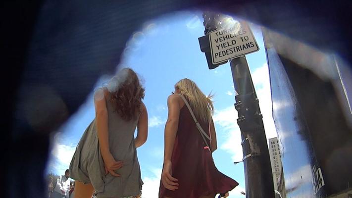 [520 MB] UPSKIRT - 2 Teens in Flying Skirts Both Wearing No Panties / Peeping under the skirt in two girlfriends, both without panties !! [2017, Upskirt, Voyeur, Amateur, Hidden Cam, No Panties, 1080p, 60 fps]