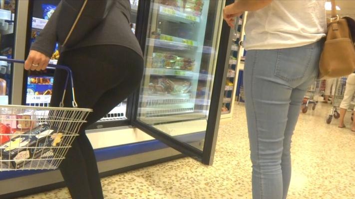 [964 Mo] [thecandidforum.com] observation de filles en spandex, leggings, pantalons (Candidcobain) (6 rouleaux) [2018, Voyeur, Spandex, Leggings, Pantalons, Teen, 1080p, CamRip]