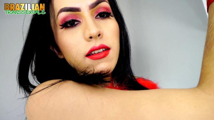 [1.18 GB] [Brazilian-Transsexuals.com] Nataly Souza (02 Jan 2020) [2020 g., Travesti, Solo, Brinquedos, Piercing, 1080p, SiteRip]