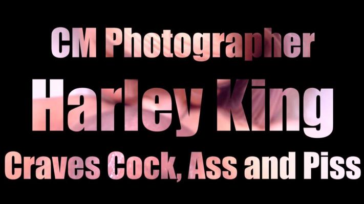 Harley King sehnt sich nach Schwanz, Arsch und Pisse (CM-Fotograf, Manyvids.com) [Pisse, Oral, Spucke, Arsch, 1080p]